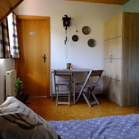 Apartmán Schwarzwild - Und Ferienzimmer *
