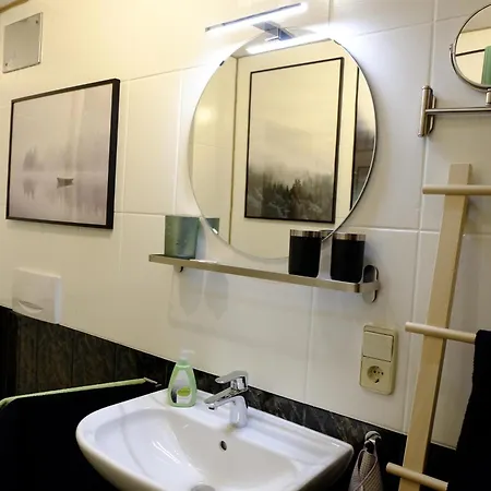 Apartamento Schwarzwild - Und Ferienzimmer